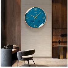 天王星（Telesonic）挂钟 钟表客厅创意时钟现代简约表挂墙卧室石英钟圆形挂表 北欧鹿（直径35厘米）