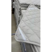 褥子	0.9*2米