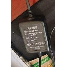 电源适配器	输出:5V-2.0A
